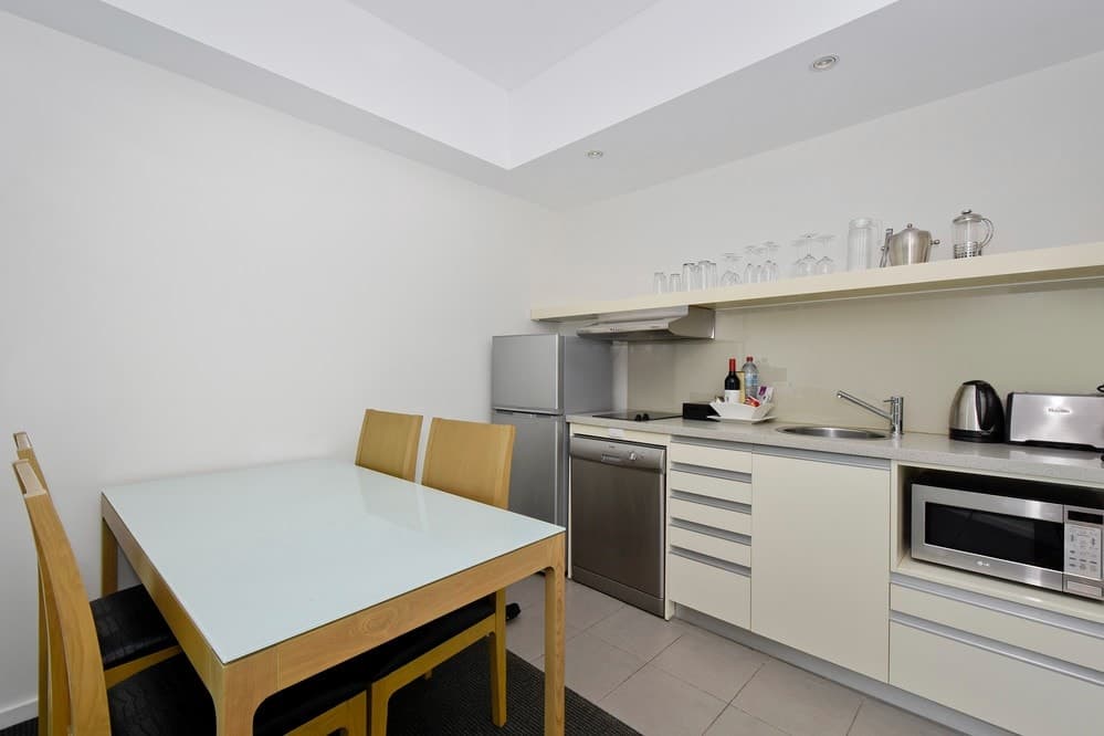 1303/43 Knuckey St, DARWIN CITY, NT 0800, Darwin City - Thumbnail 2