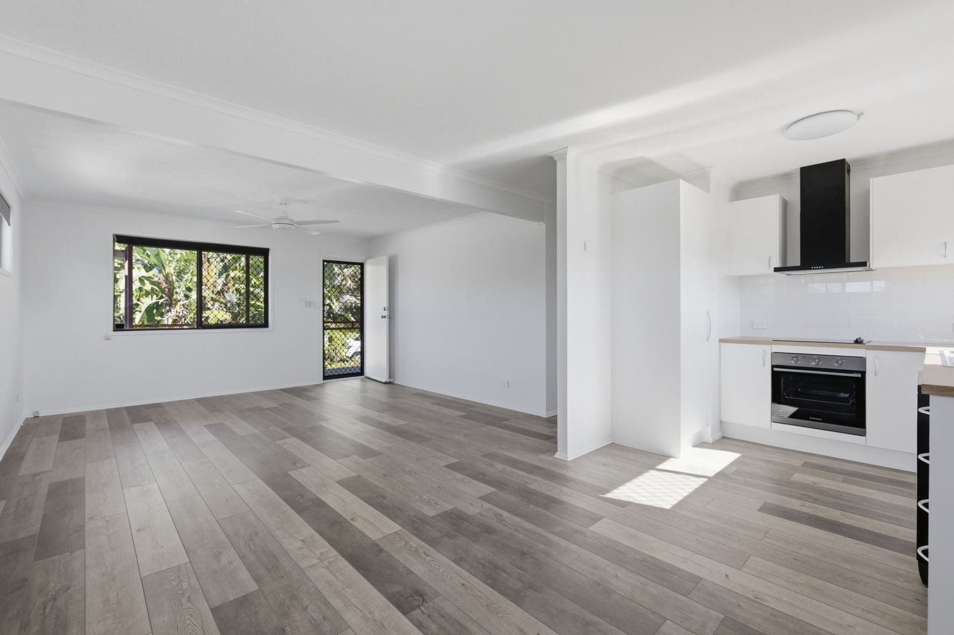 90 Lang Street, SUNNYBANK HILLS, Sunnybank Hills - Thumbnail 5