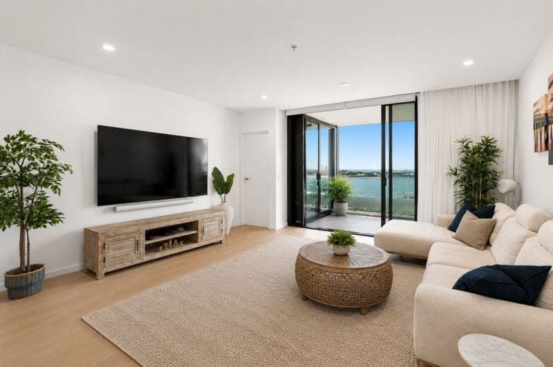 1604/180 Marine Parade, LABRADOR, Labrador - Thumbnail 5