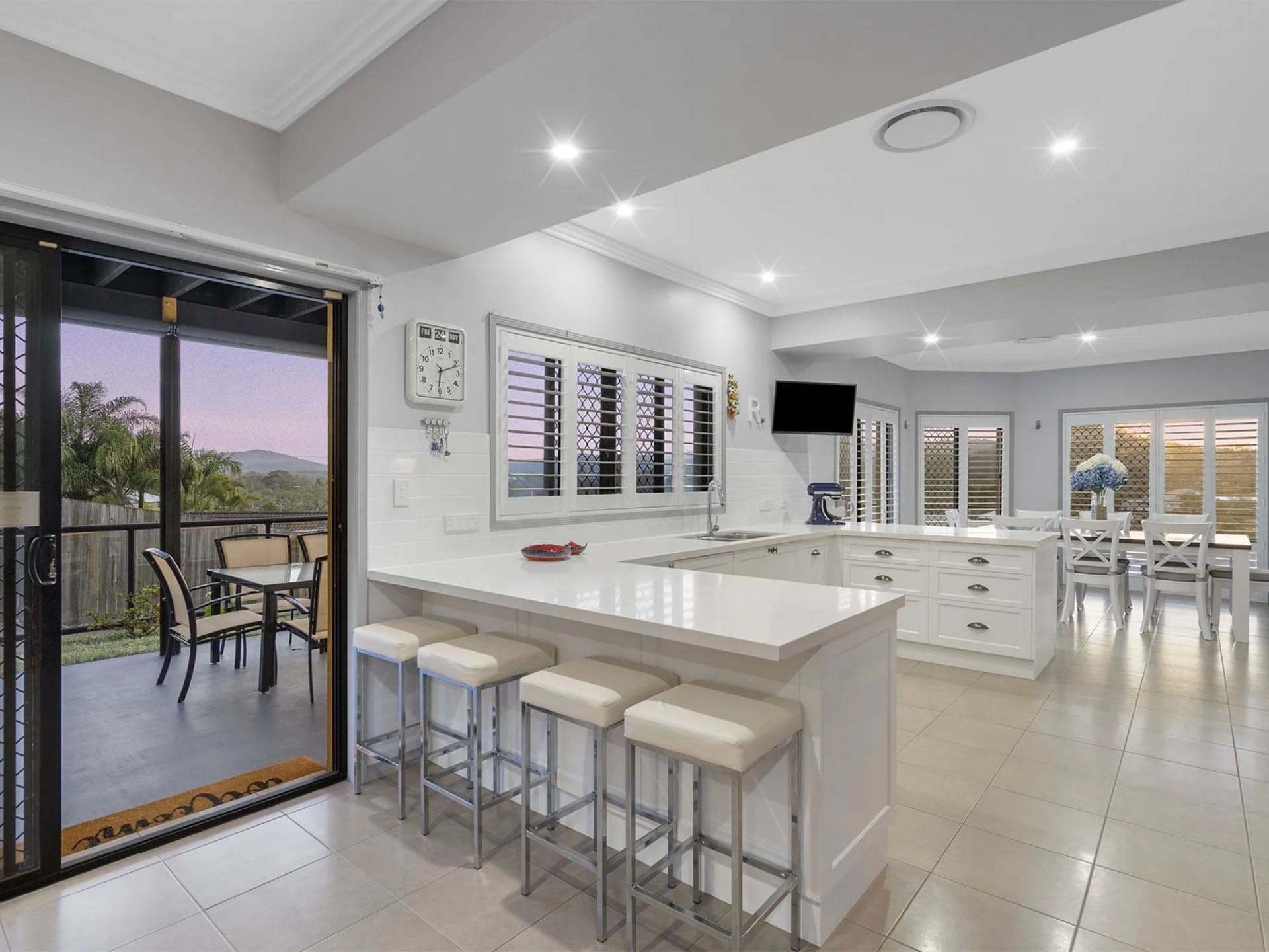 11 Trevina Crescent, MOUNT WARREN PARK, Mount Warren Park - Thumbnail 5
