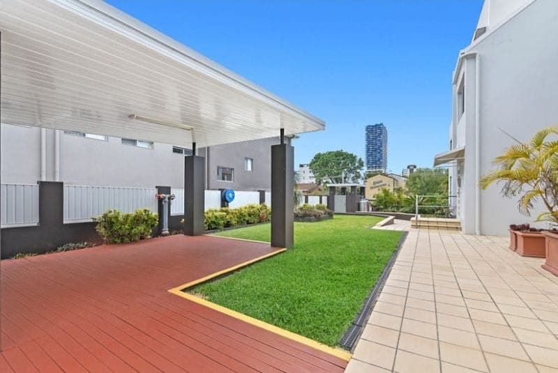 7/6-10 Rose Street, SOUTHPORT, Southport - Thumbnail 4