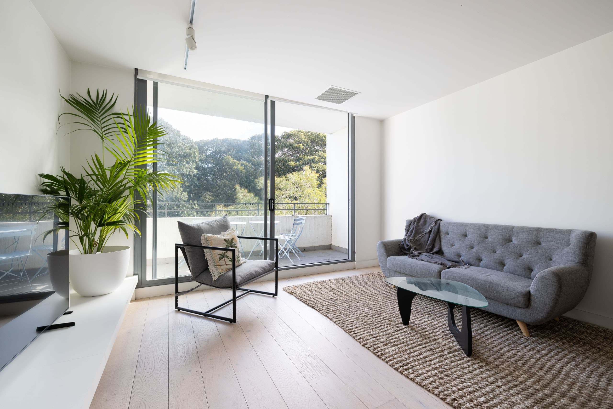 517/810-822 Elizabeth Street, Waterloo - Image 1