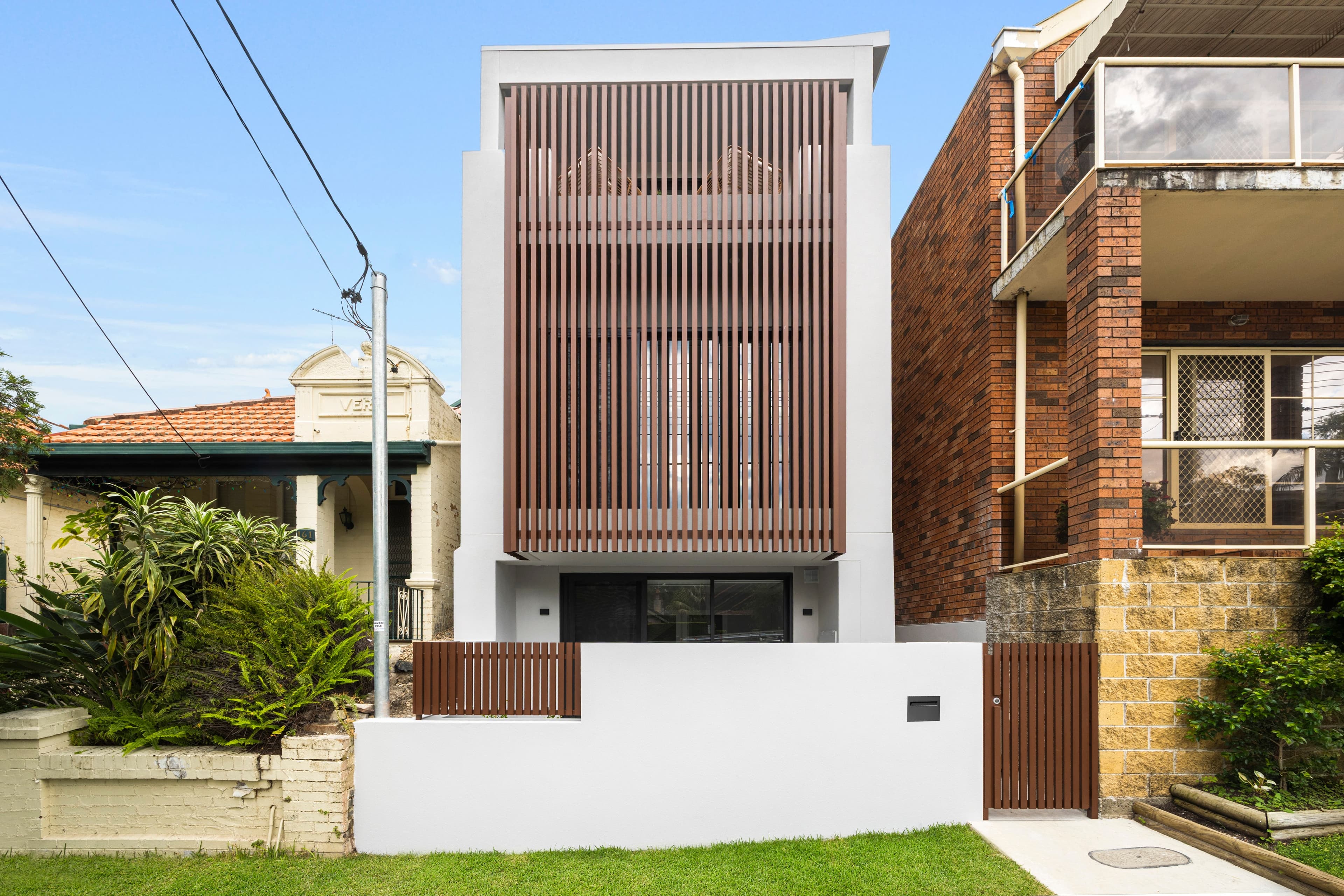 159 Denison Street, Queens Park - Image 1