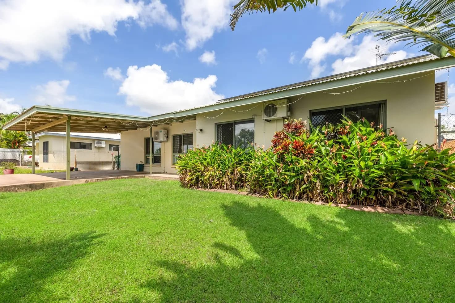 63 Maurice Terrace, 63 Maurice Terrace - Thumbnail 2