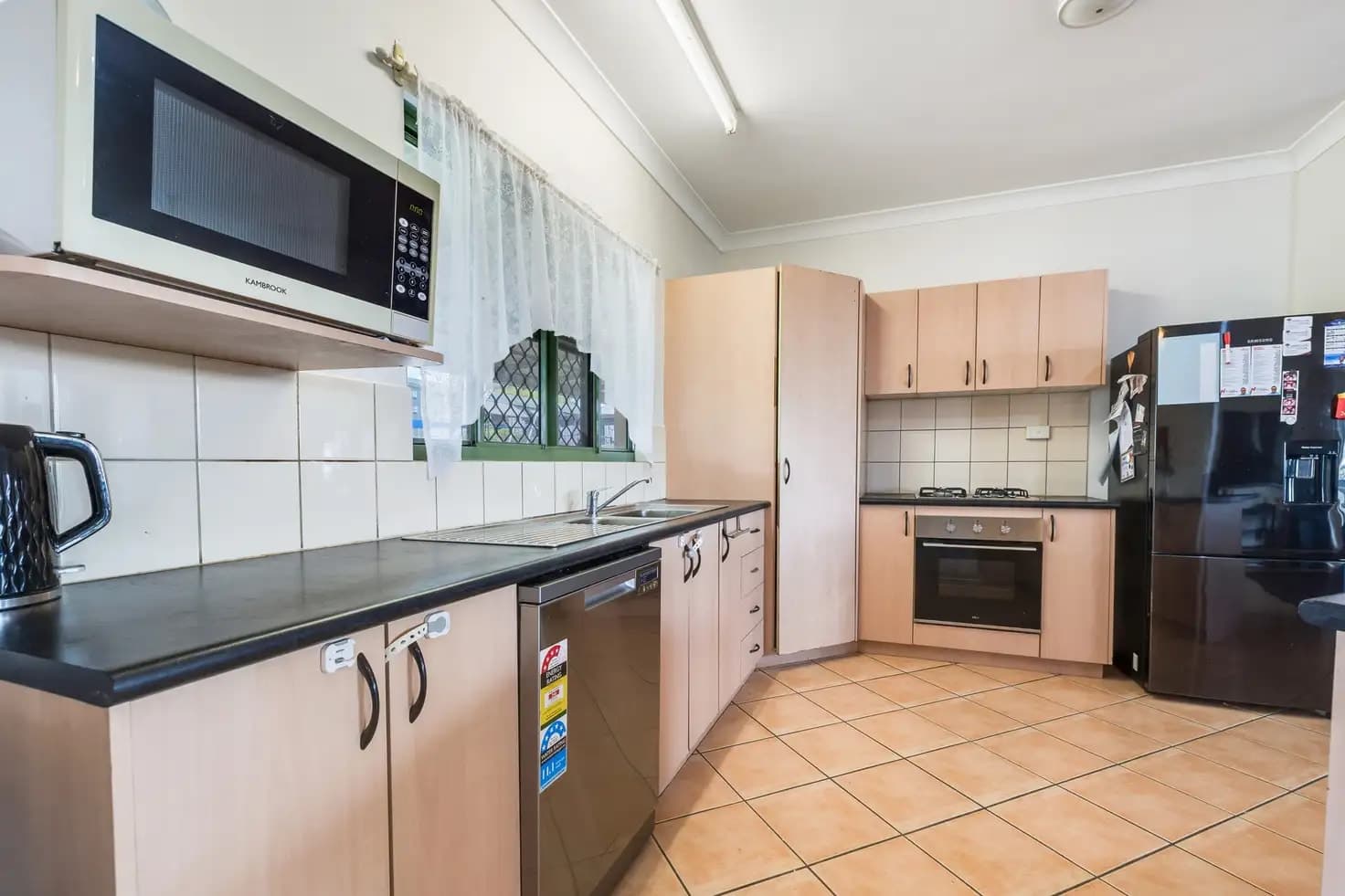 63 Maurice Terrace, 63 Maurice Terrace - Thumbnail 4