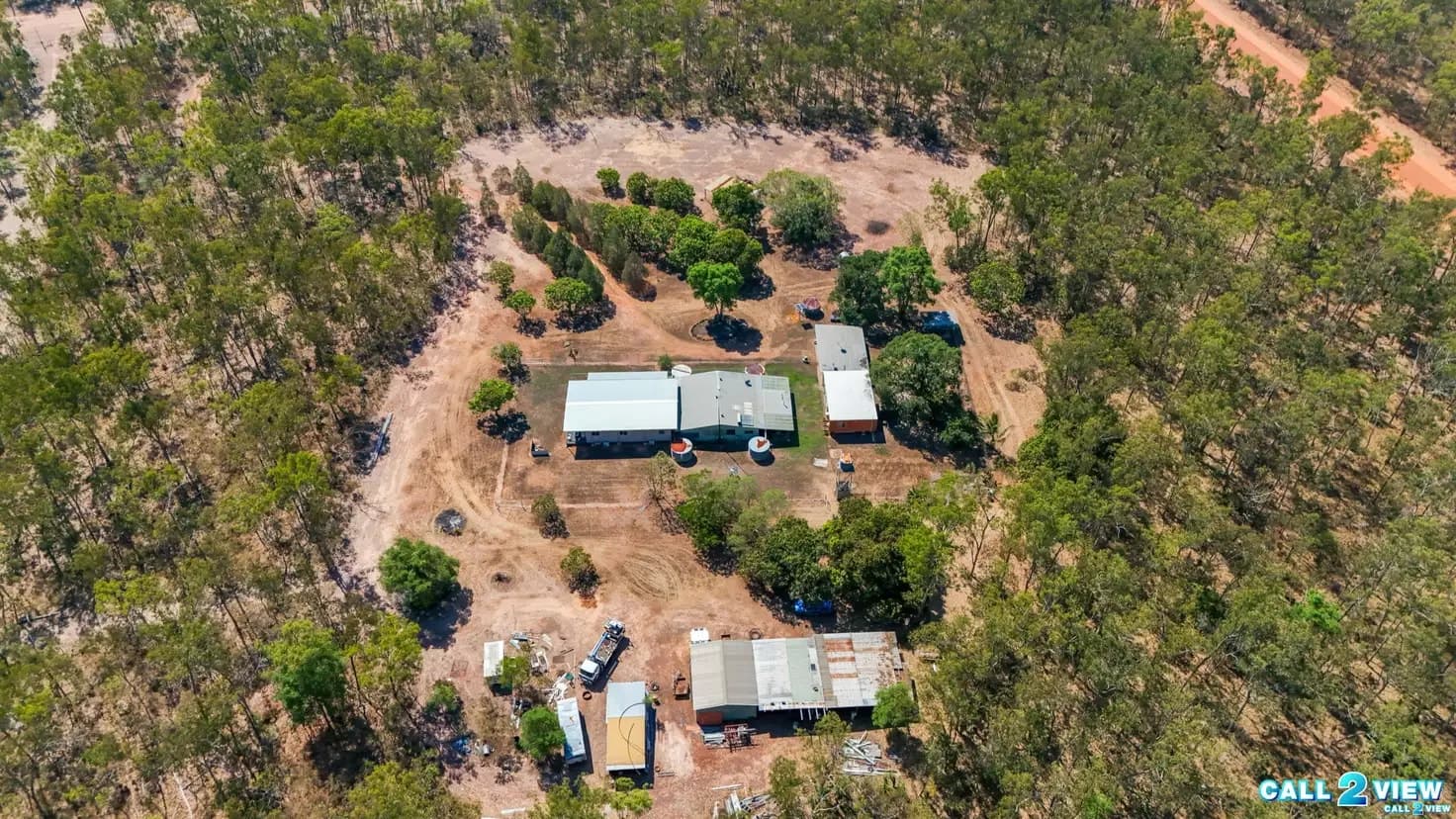 335 Dundee Road, 335 Dundee Road - Thumbnail 2
