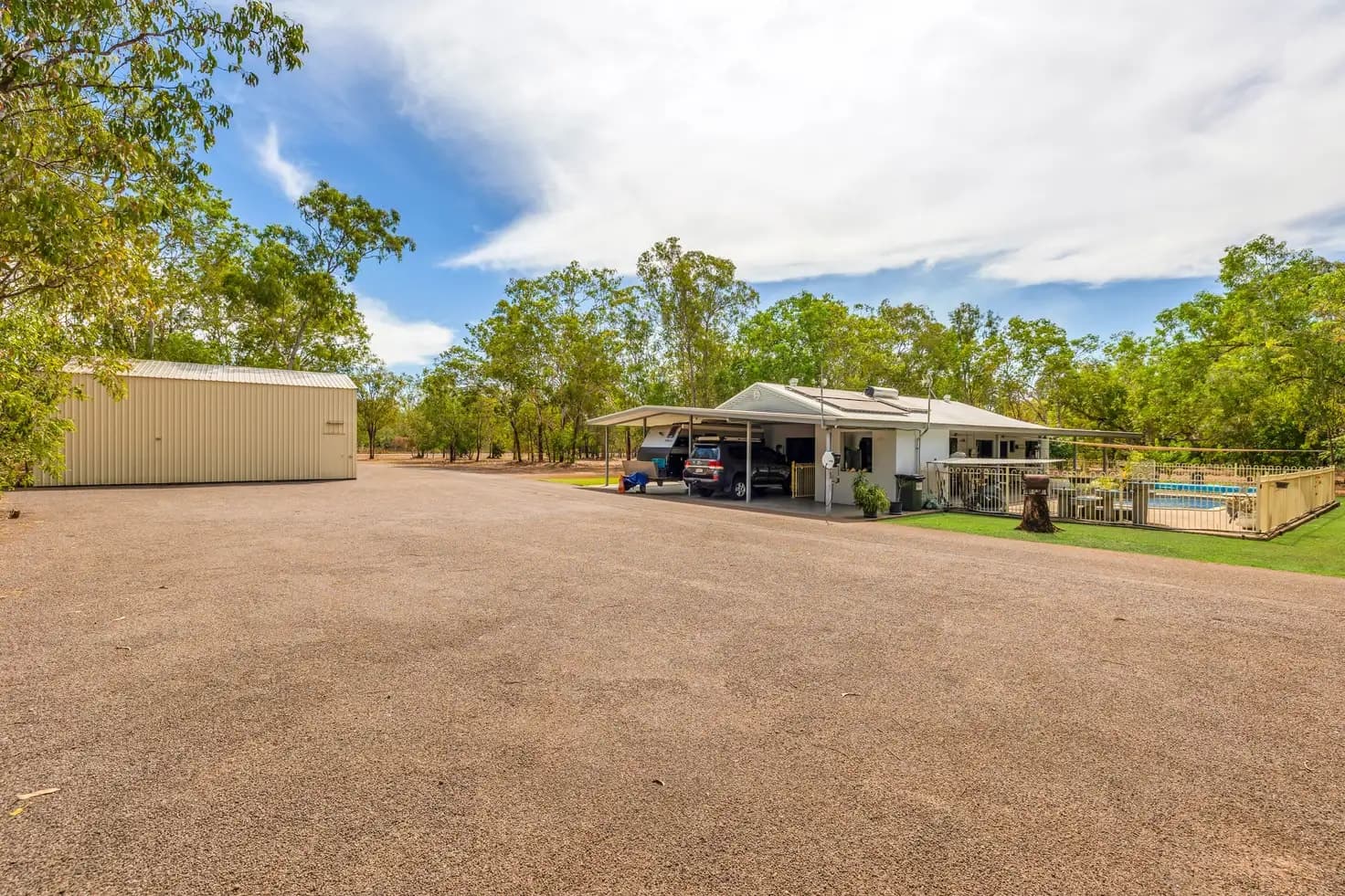 270 Mcminns Drive, 270 Mcminns Drive - Thumbnail 3