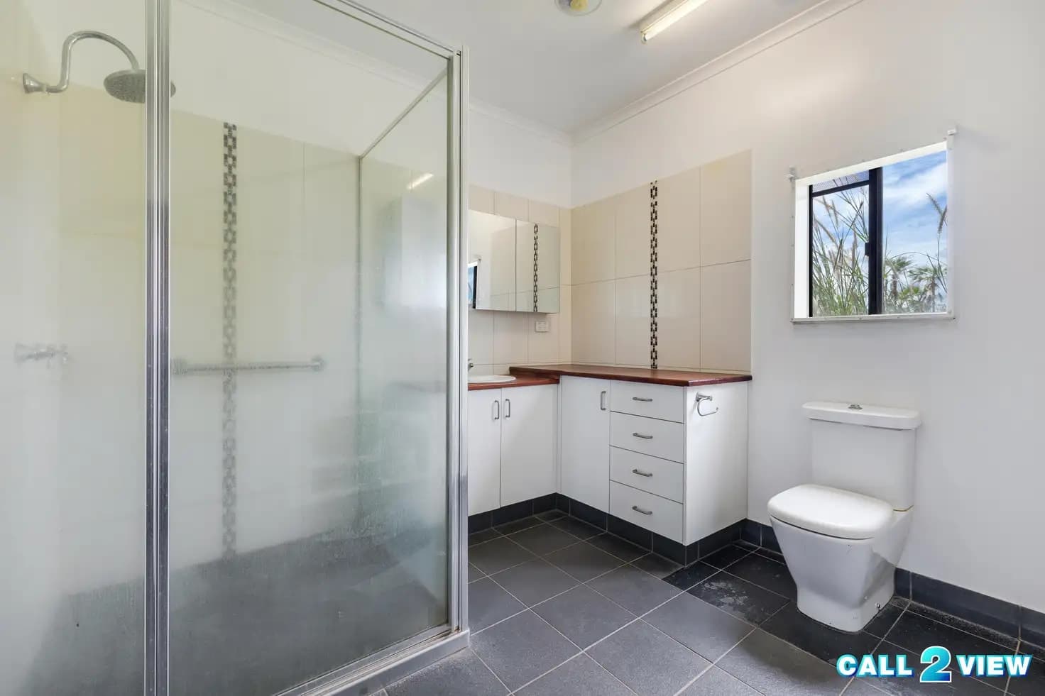 50 Bynoehaven Road, 50 Bynoehaven Road - Thumbnail 6
