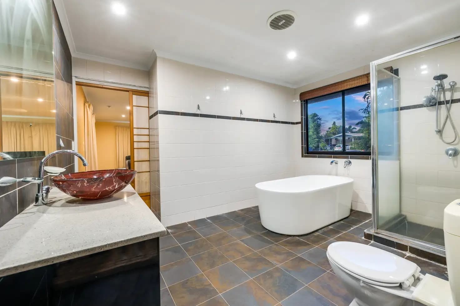 12 Campden Court, 12 Campden Court - Thumbnail 4