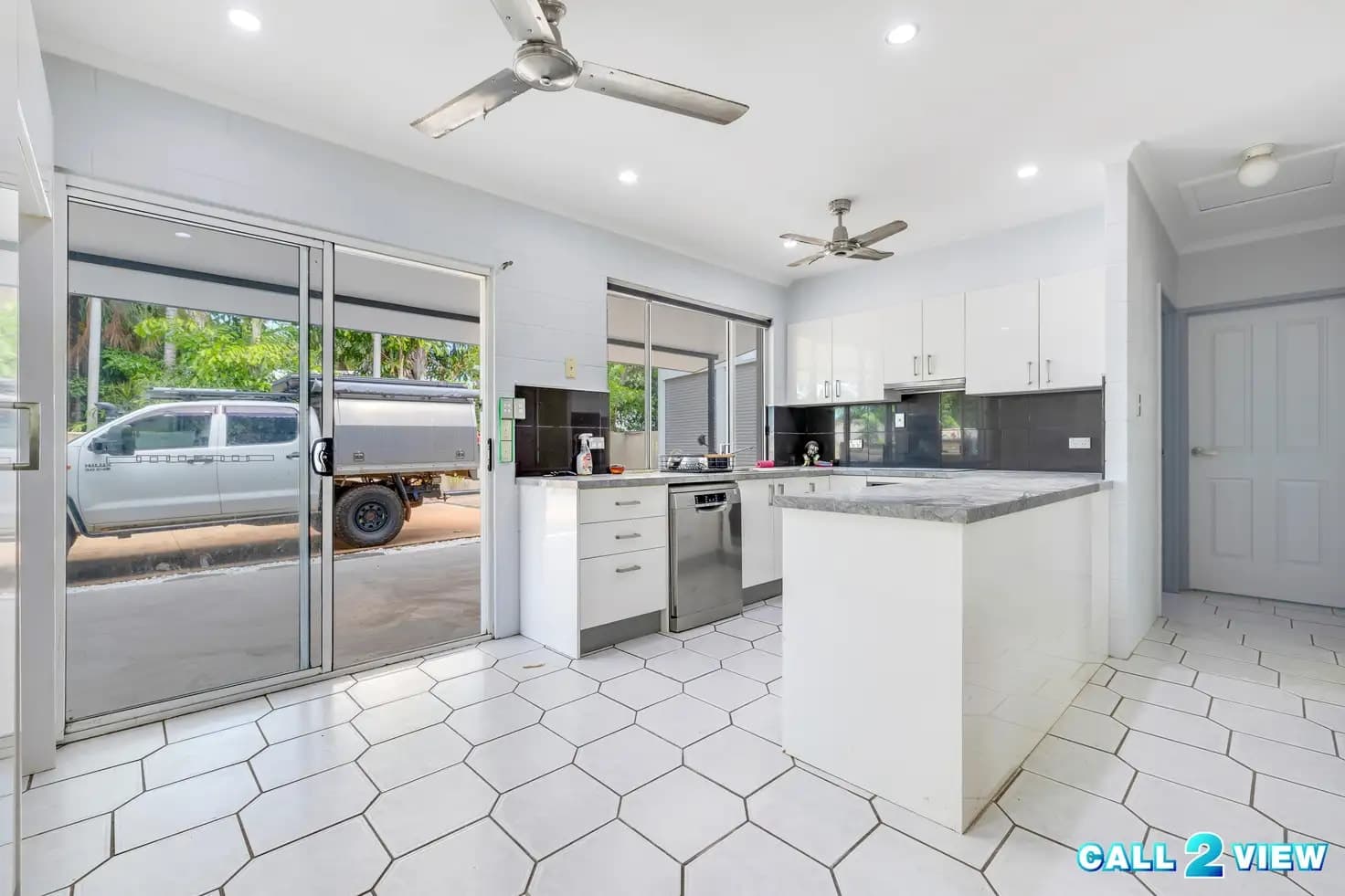 6 Granites Drive, 6 Granites Drive - Thumbnail 3