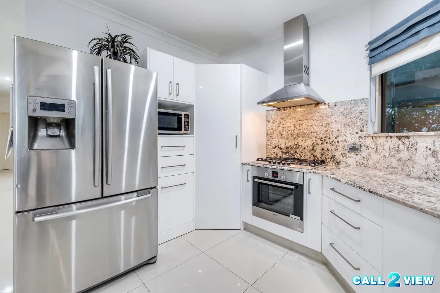 25 Bermingham Crescent, 25 Bermingham Crescent - Thumbnail 4