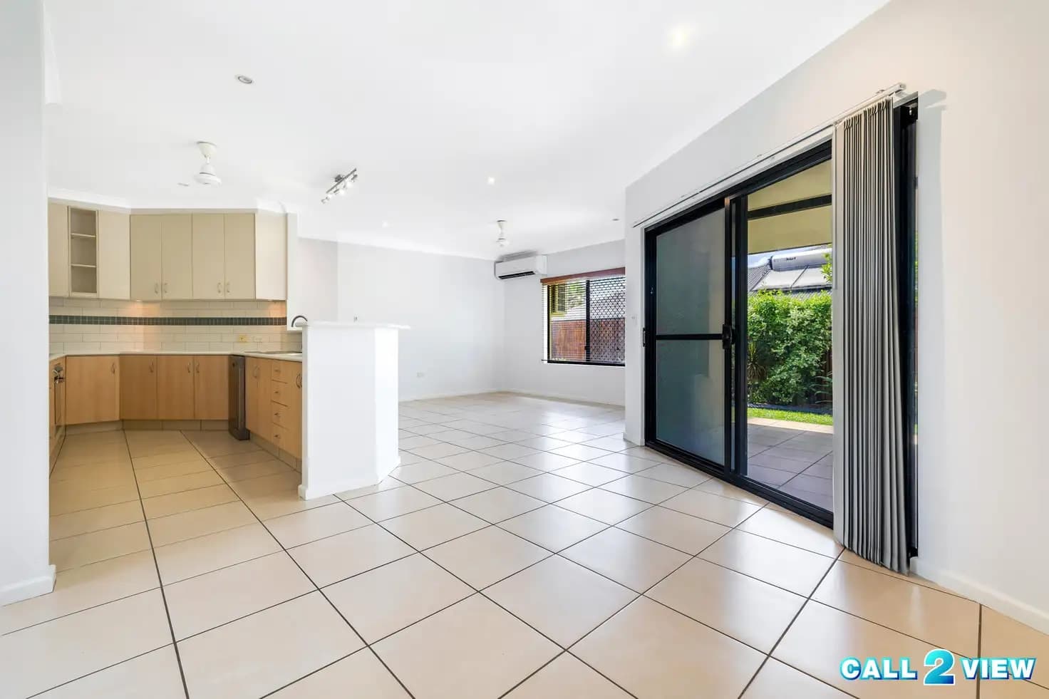 142 Farrar Boulevard, 142 Farrar Boulevard - Thumbnail 4