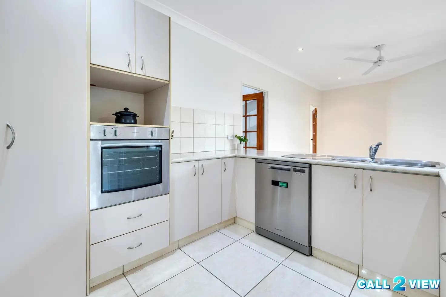 32 Larrakia Road, 32 Larrakia Road - Thumbnail 5