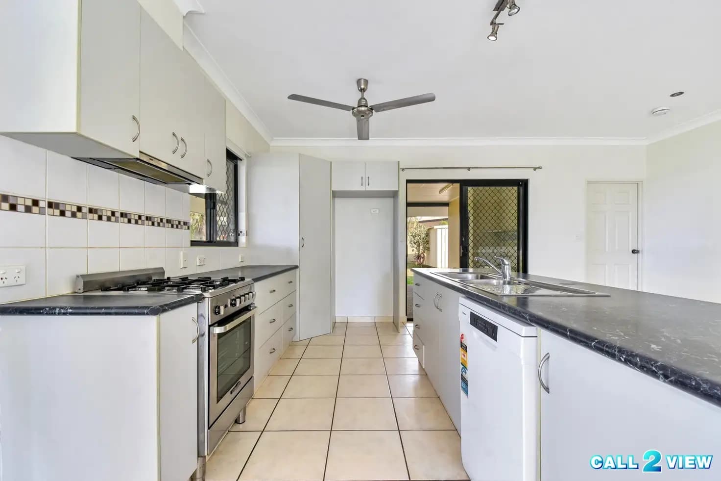 7 Larrakia Road, 7 Larrakia Road - Thumbnail 2