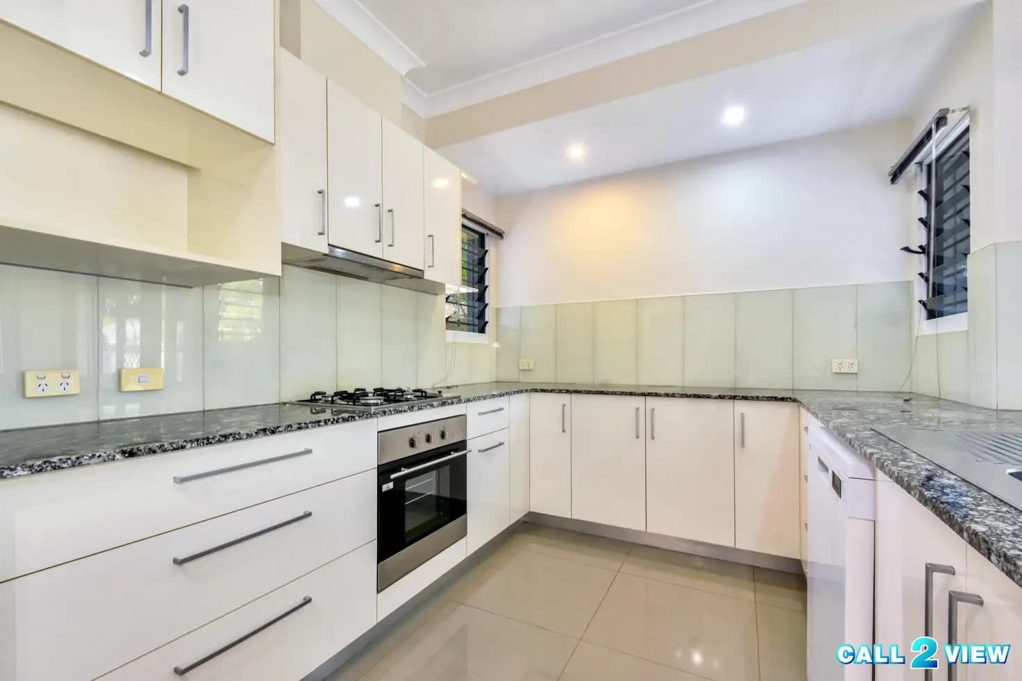 231 Forrest Parade, 231 Forrest Parade - Thumbnail 3