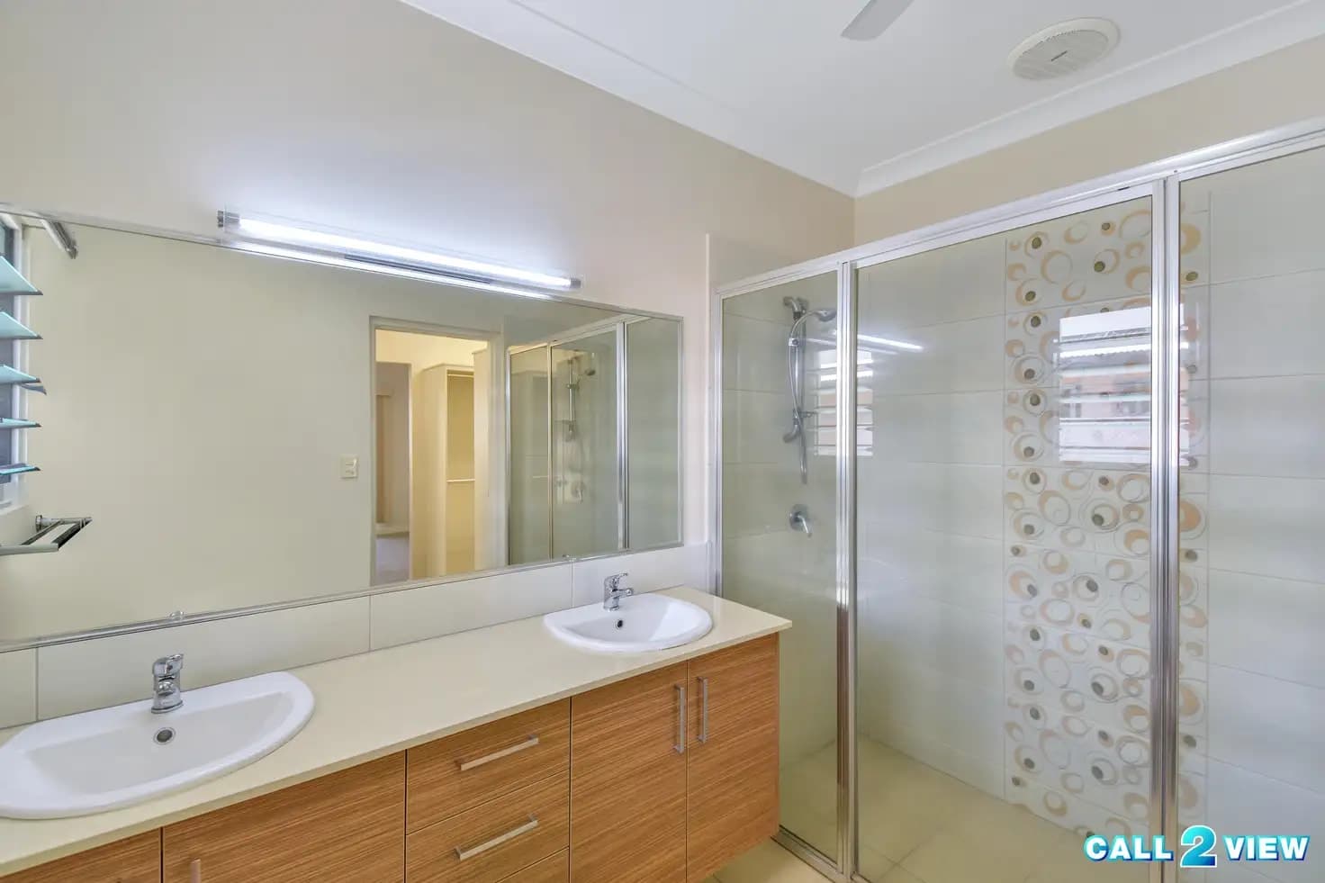 231 Forrest Parade, 231 Forrest Parade - Thumbnail 8