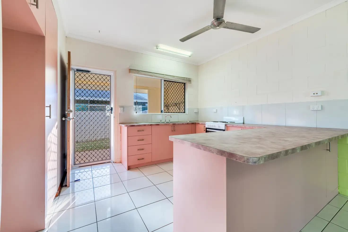1/6 Timpson Court, 1/6 Timpson Court - Thumbnail 5