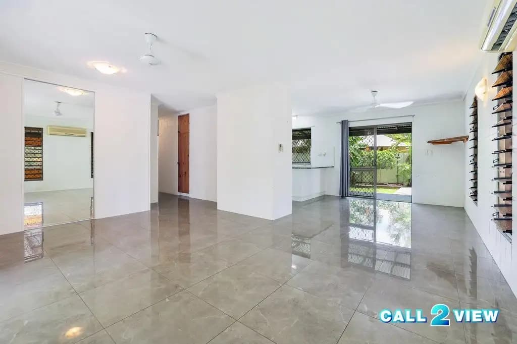 25 Constance Court, 25 Constance Court - Thumbnail 2