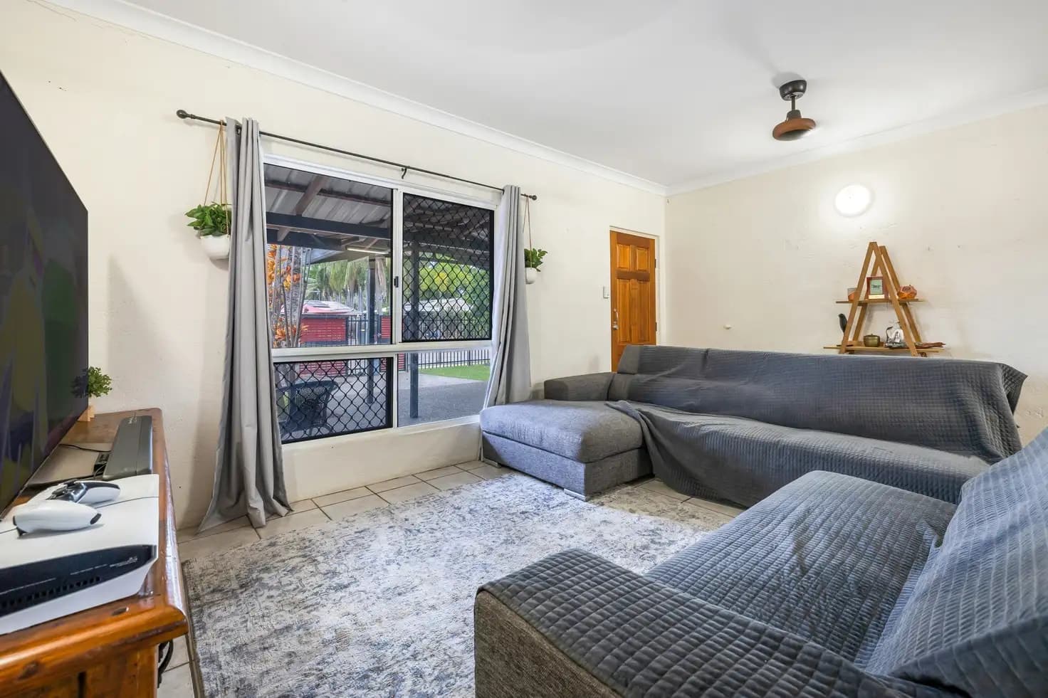 2 Aunger Crescent, 2 Aunger Crescent - Thumbnail 5
