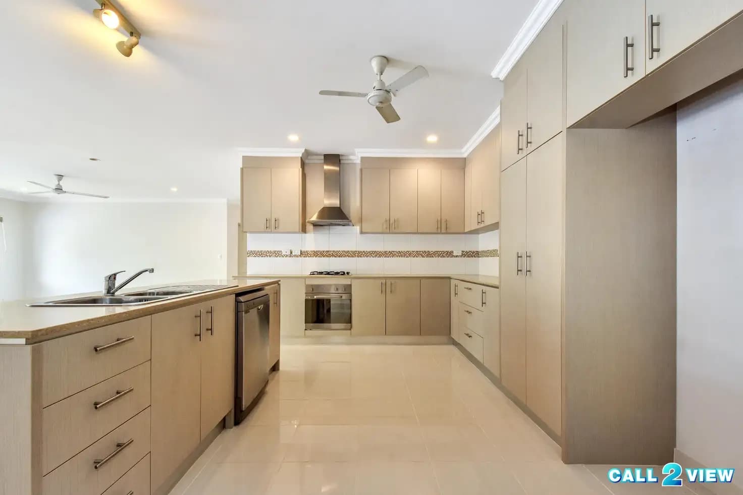 52 Deane Crescent, 52 Deane Crescent - Thumbnail 5