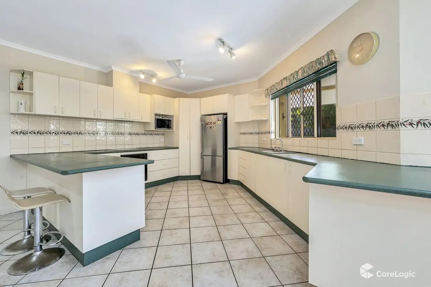 19 Bryant Terrace, 19 Bryant Terrace - Thumbnail 2