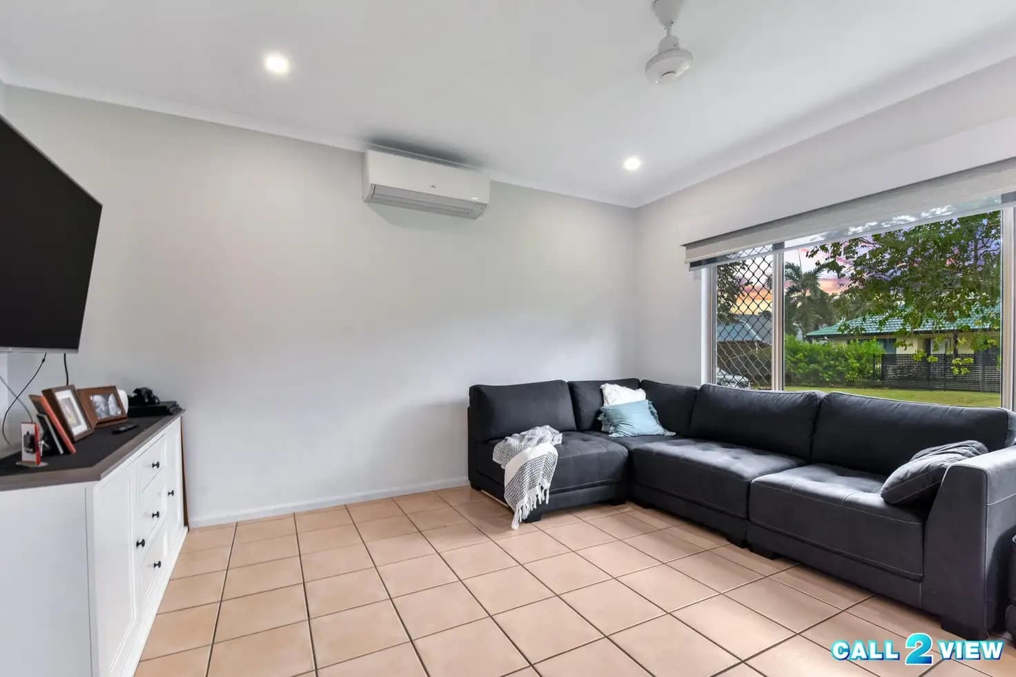 33 Whitington Circuit, 33 Whitington Circuit - Thumbnail 4
