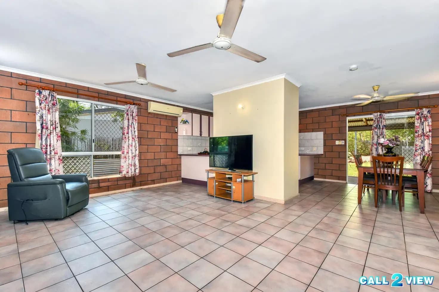 23 Manson Court, 23 Manson Court - Thumbnail 3
