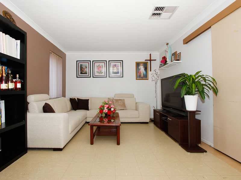 25 Germain Way, Lockridge - Thumbnail 3