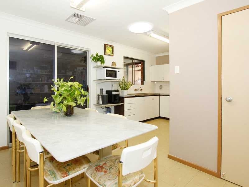 25 Germain Way, Lockridge - Thumbnail 4