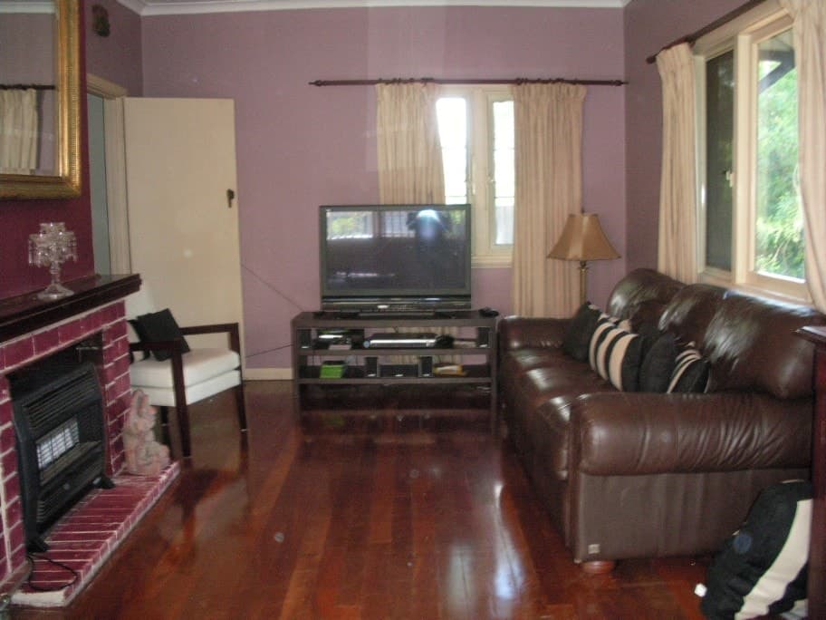 1 Lovelock Place, Bassendean - Thumbnail 5