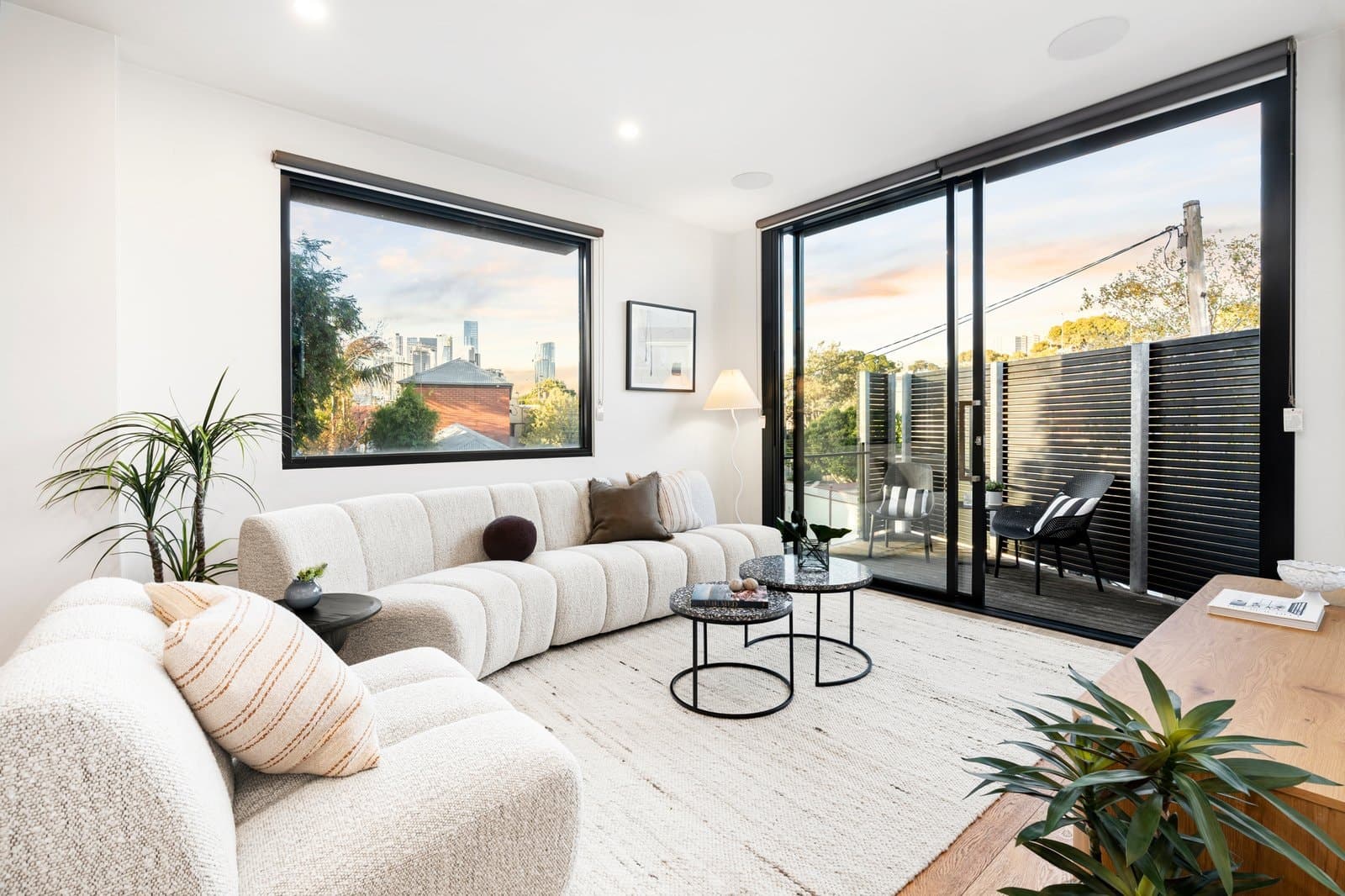 30 Normanby Street, South Melbourne, South Melbourne - Thumbnail 2