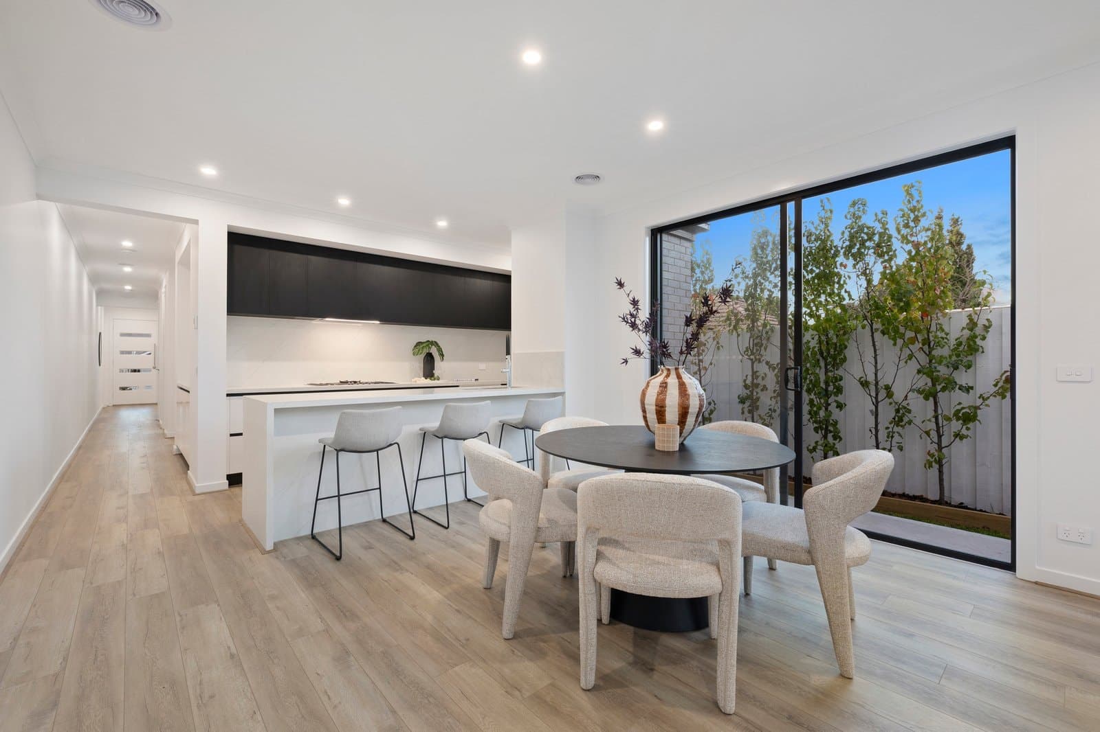 12b Victoria Street, Parkdale, Parkdale - Thumbnail 7