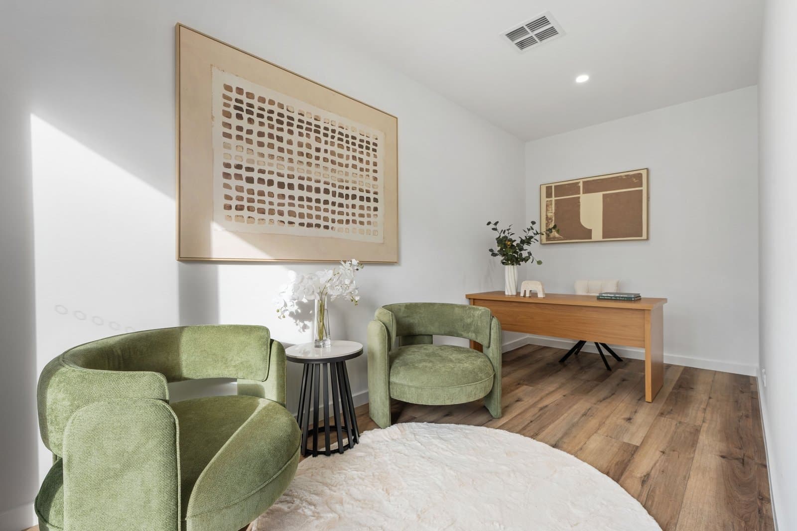 8B Walnut Street,
                        
                    
                    
                        
                            Ormond, Ormond - Thumbnail 2