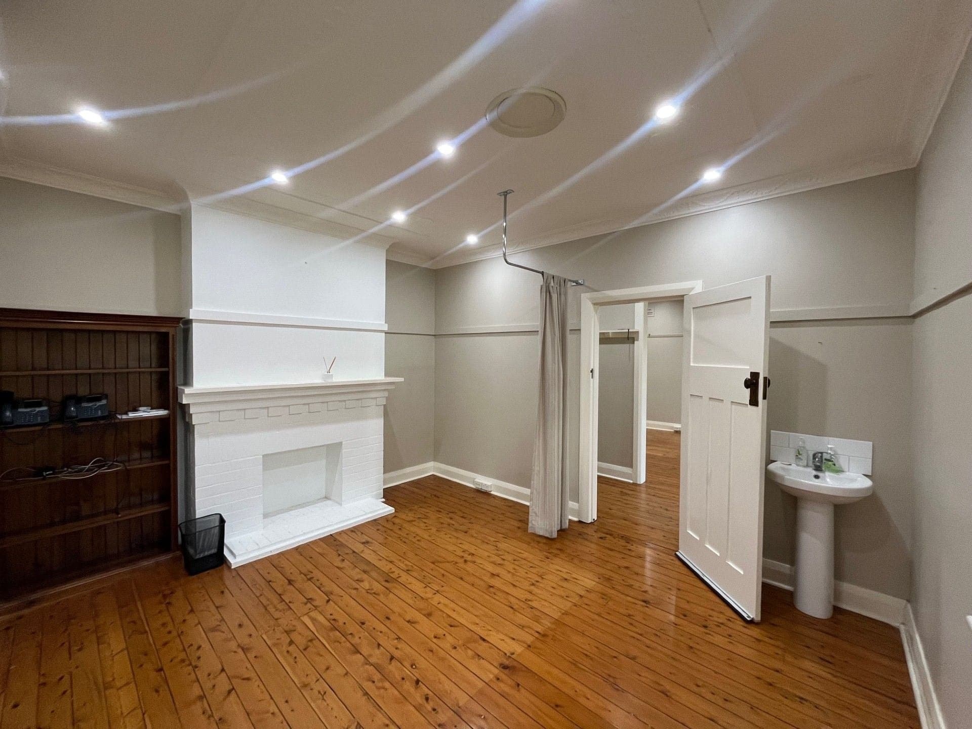 4 West Market Street, Richmond - Thumbnail 2