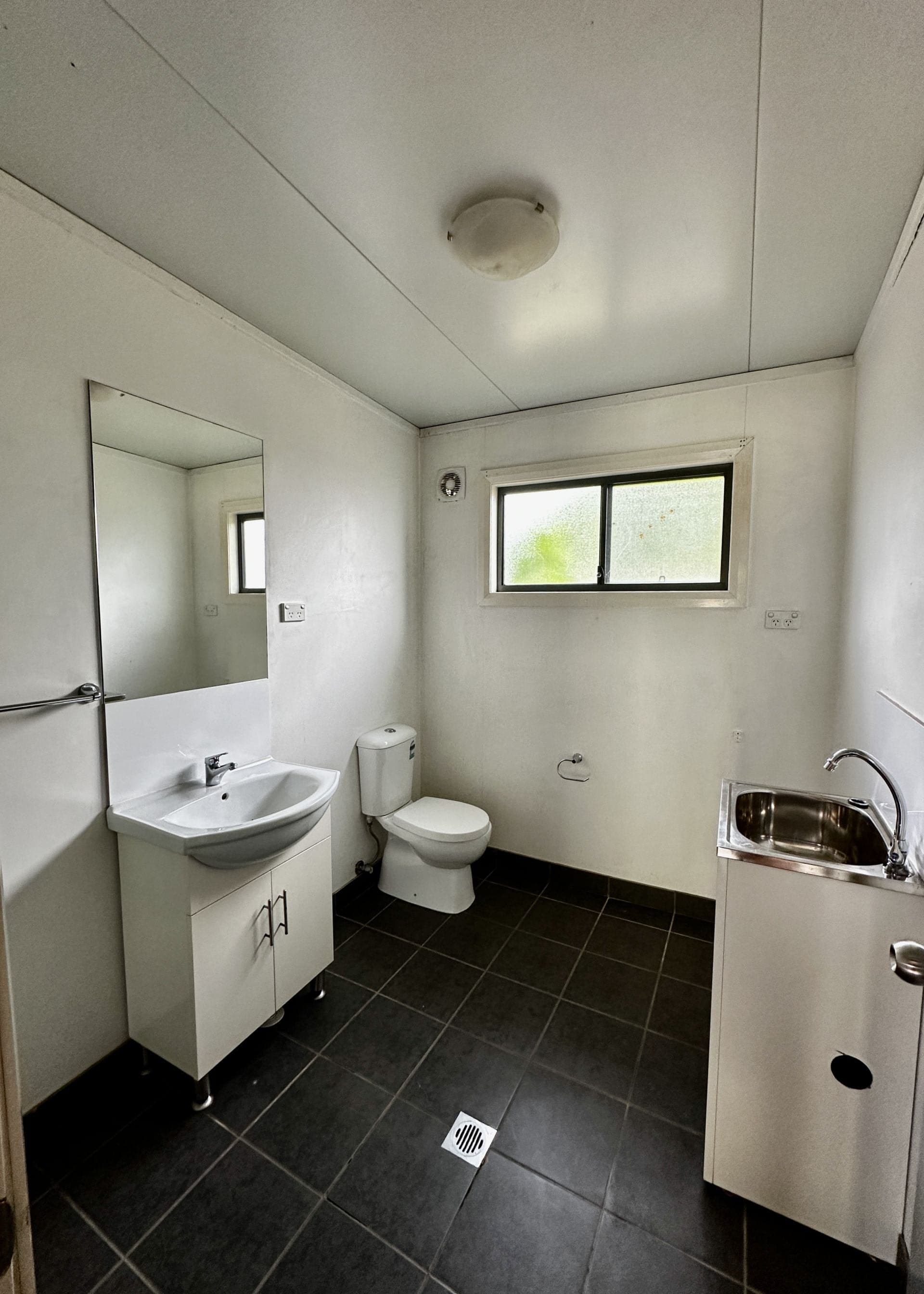 2b Rosalind Road Marayong NSW, Marayong - Thumbnail 4
