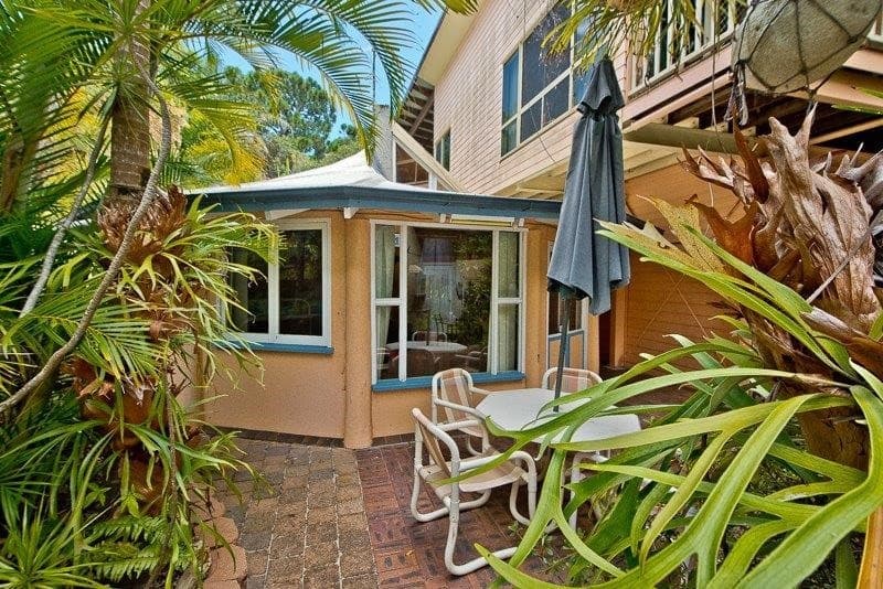 2/4 Dorothy Newham St, Moreton Island - Image 1