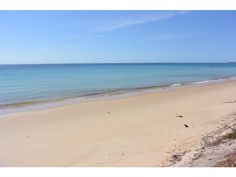 2/4 Dorothy Newham St, Moreton Island - Thumbnail 8