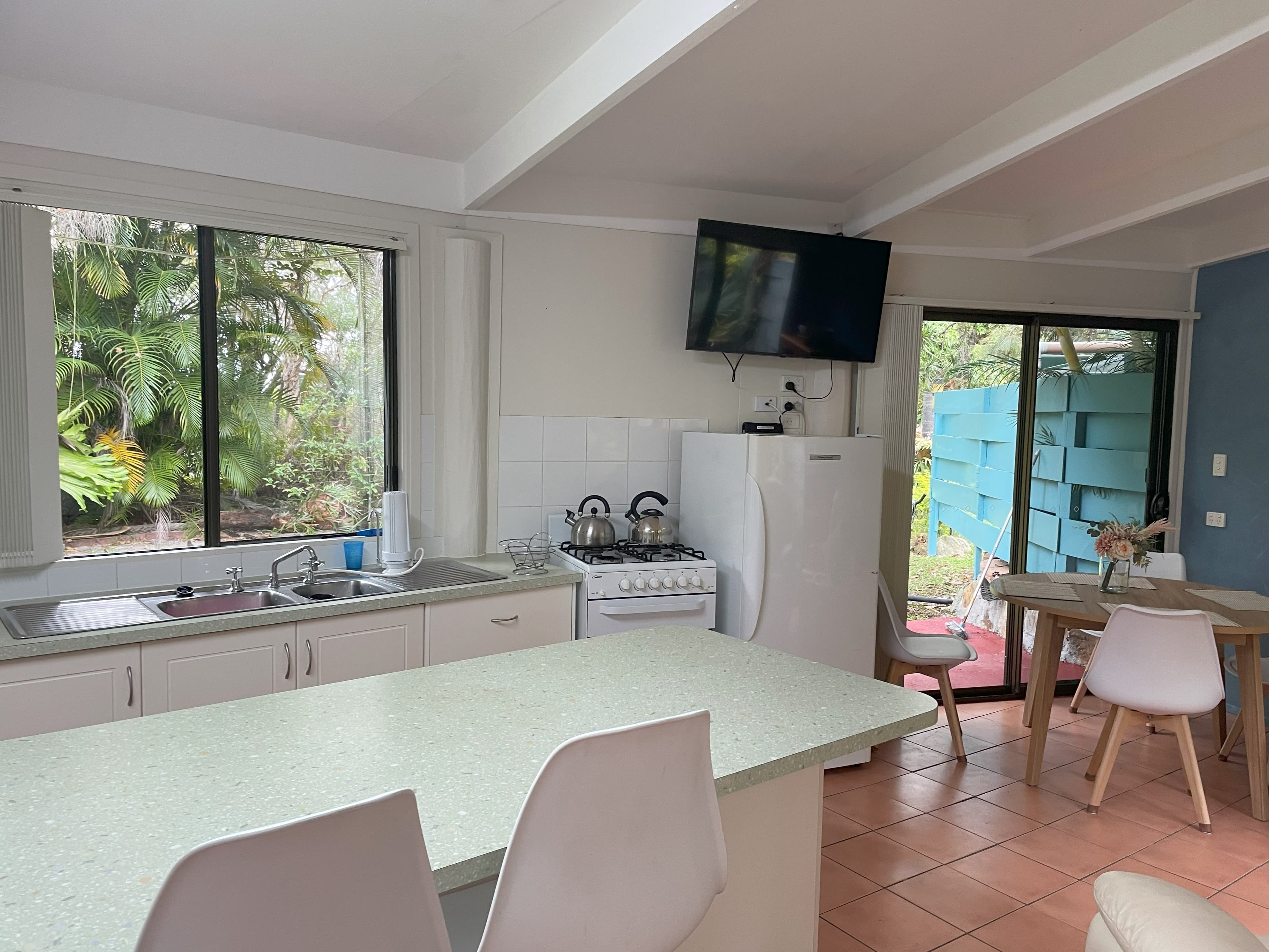 1/4 Dorothy Newham St, Moreton Island - Thumbnail 5