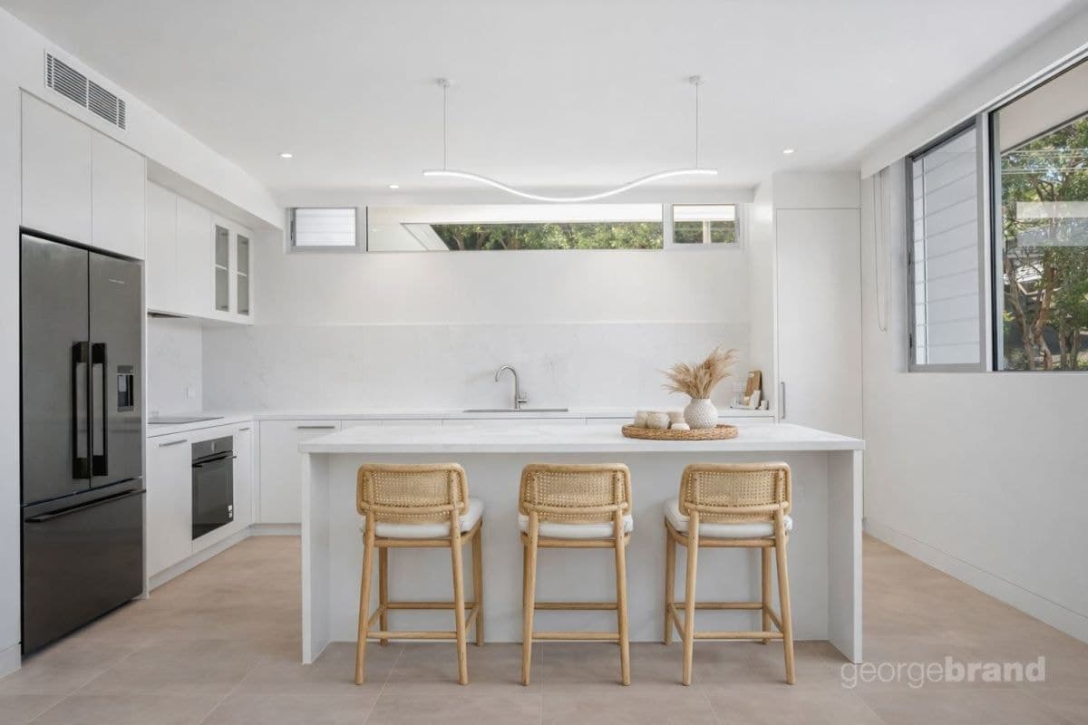 52 Del Mar Drive, Copacabana, NSW, Copacabana - Thumbnail 2