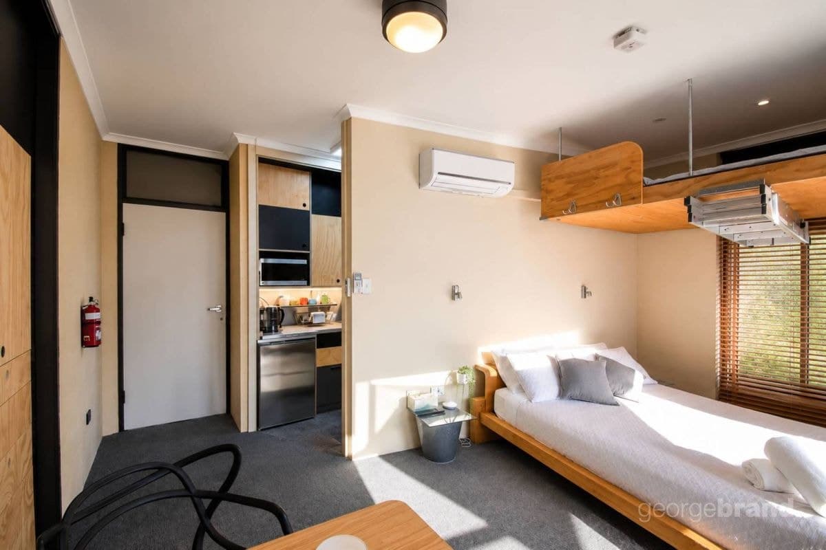 3/8 Ash Street, Terrigal, NSW, Terrigal - Thumbnail 2