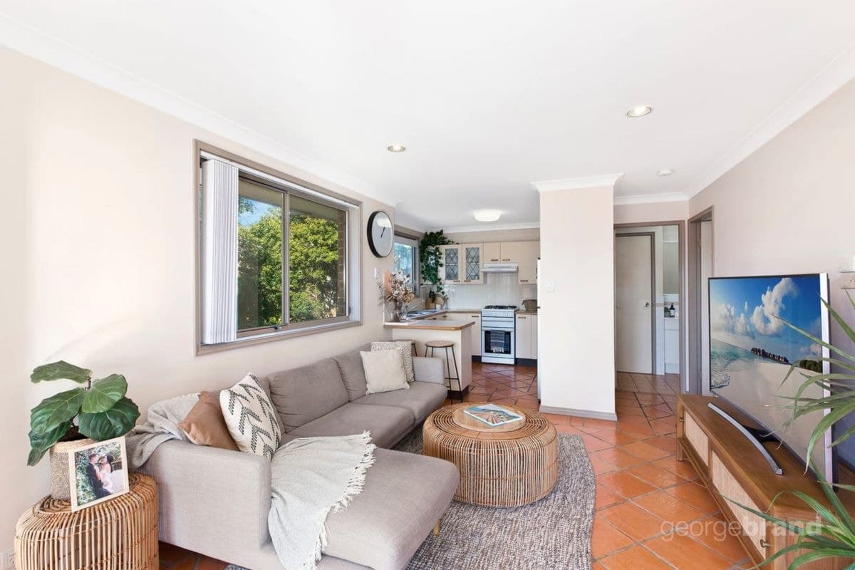 3/7 Smillie Avenue, Terrigal, NSW, Terrigal - Thumbnail 5