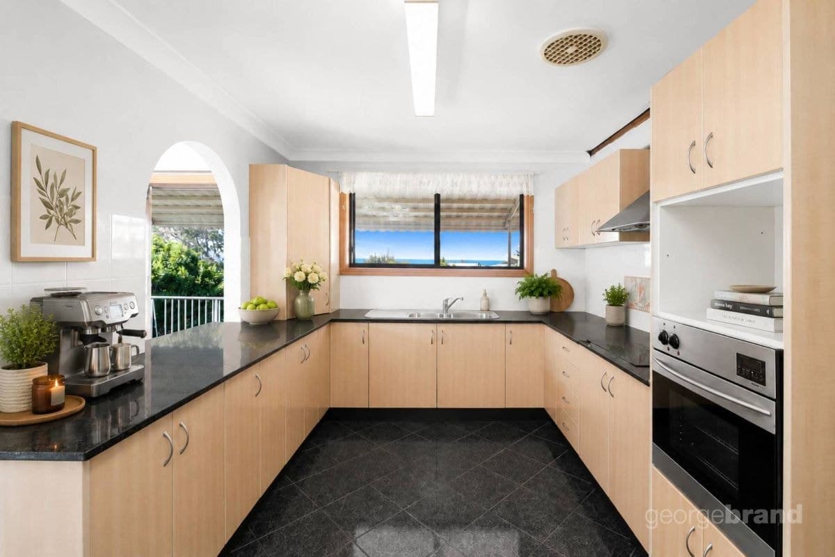 56 Woodland Road, Terrigal, NSW, Terrigal - Thumbnail 3