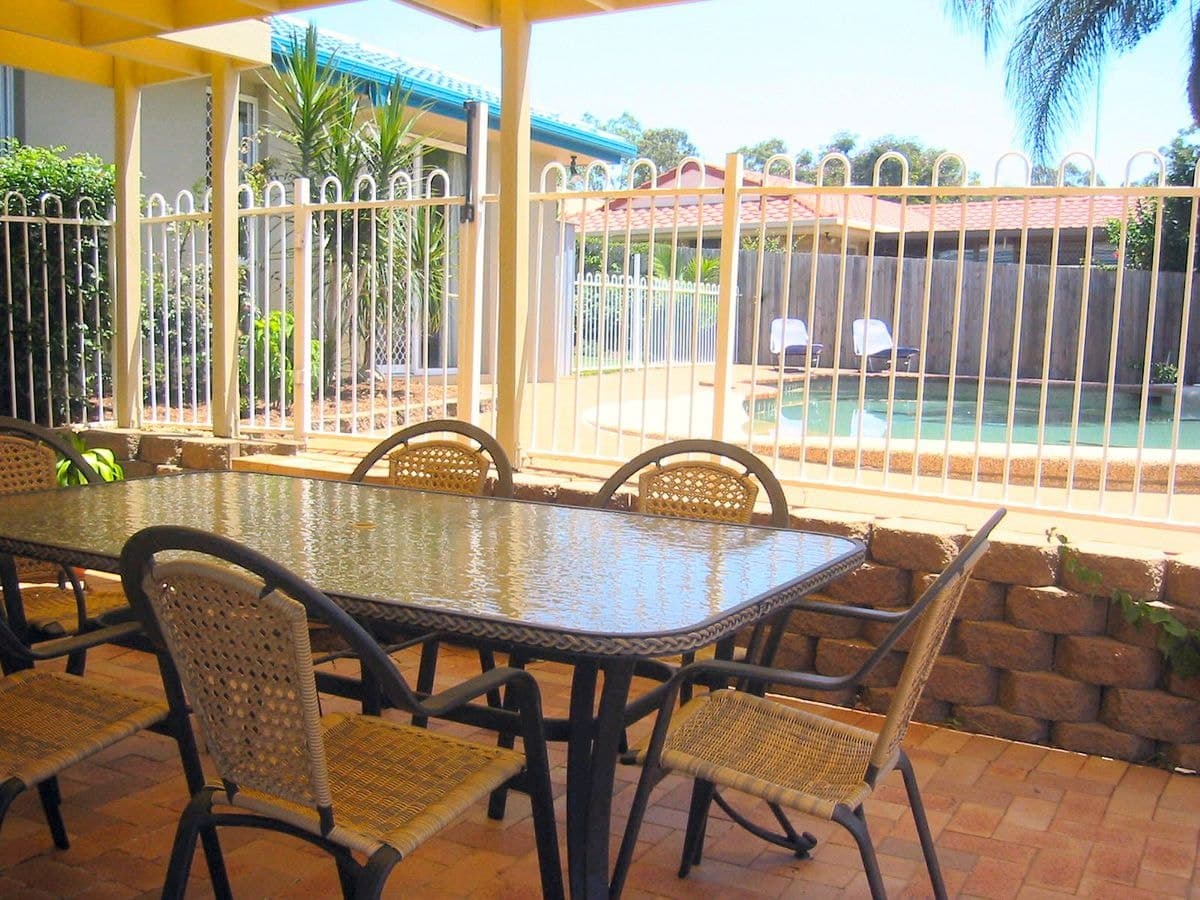 3 Ryfield Road, Carrara, Carrara - Thumbnail 3
