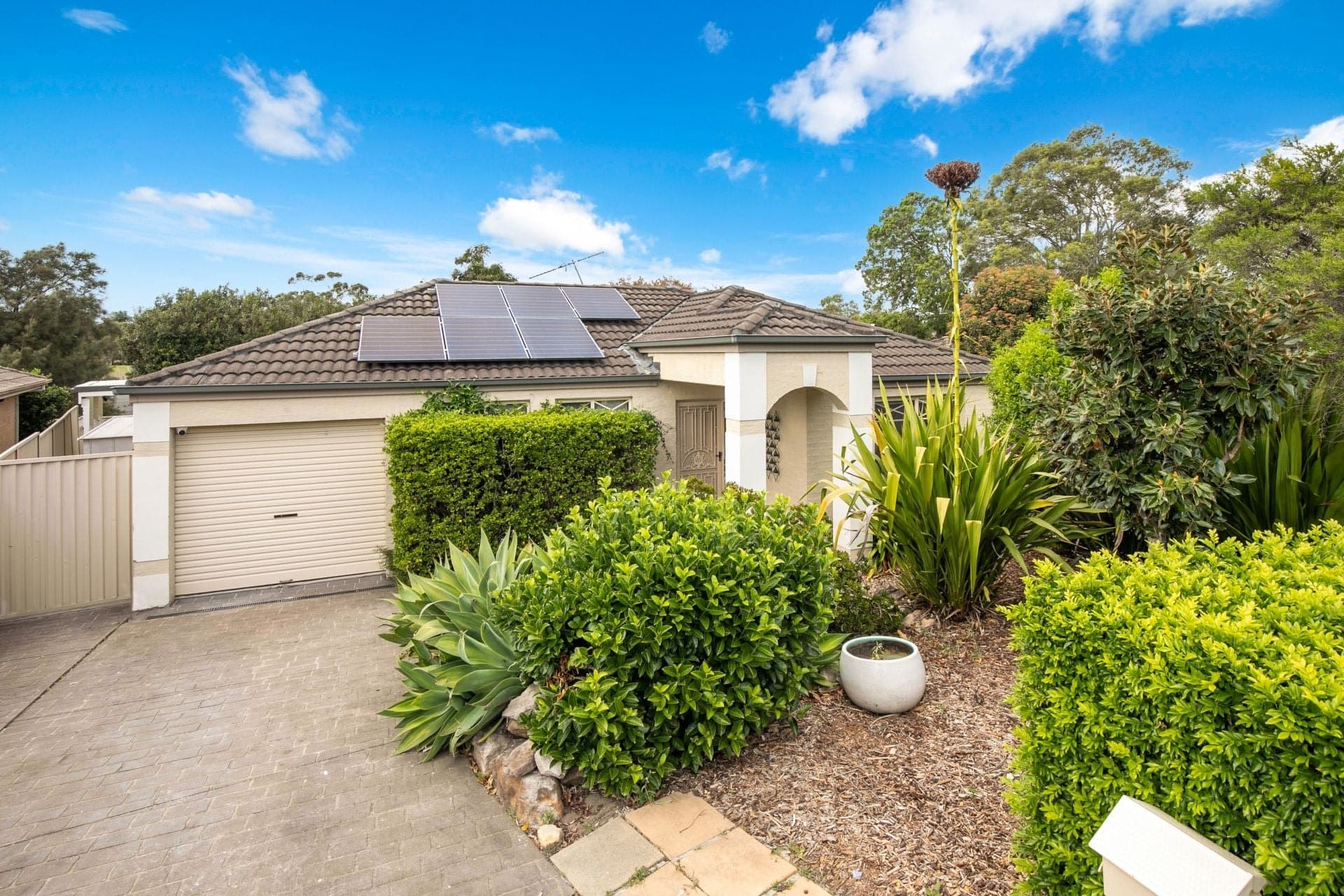 76 Canyon Drive, Stanhope Gardens, Stanhope Gardens - Image 1