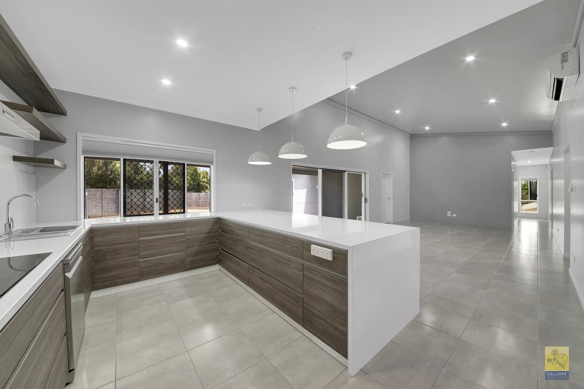 8 Jardine Crescent, Boyne Island, QLD, Boyne Island - Thumbnail 2
