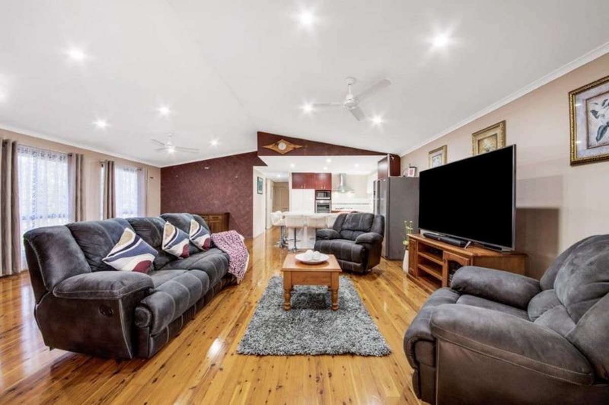 20 Brown Street, CALLIOPE, QLD, Calliope - Thumbnail 3