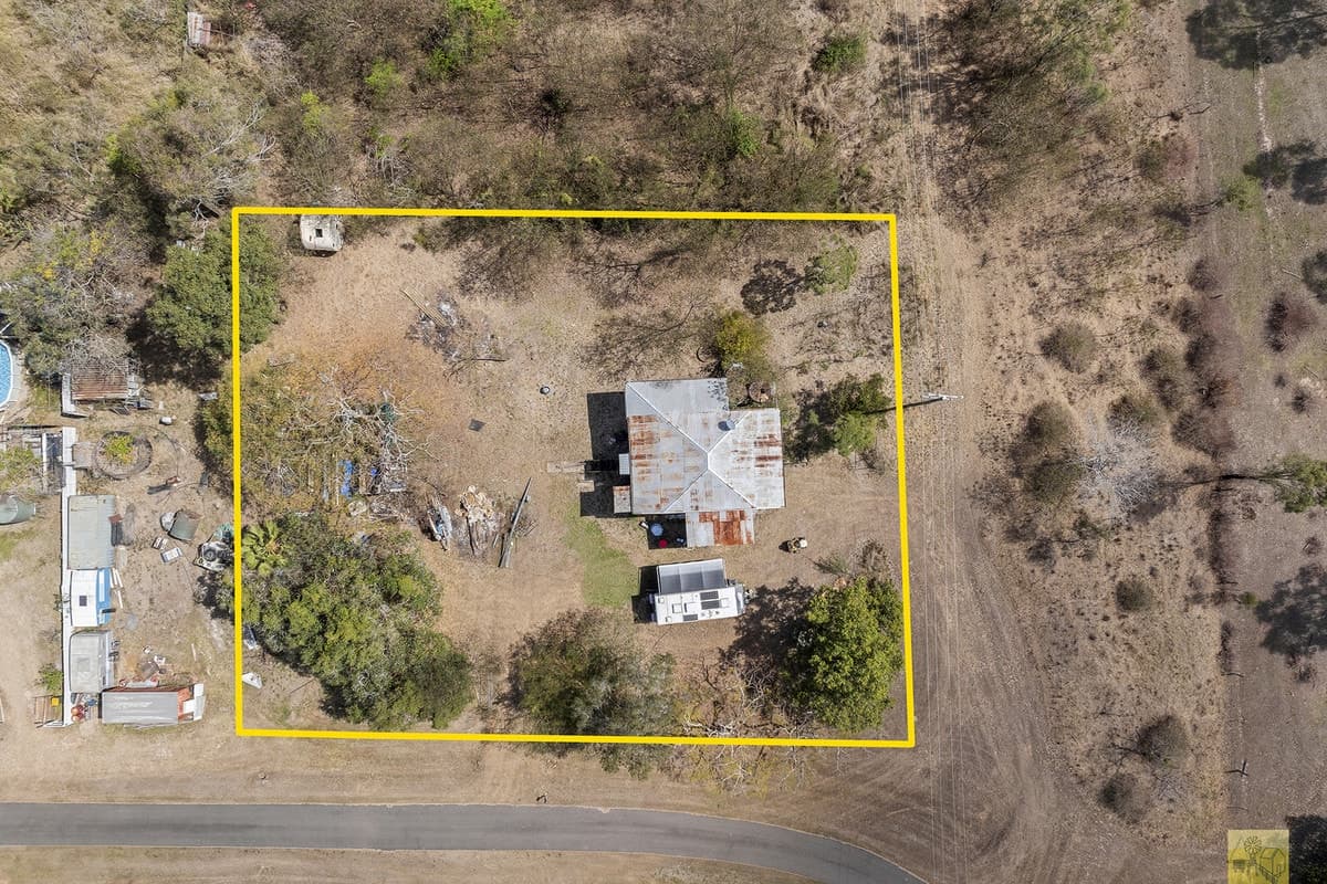 31 Langmorn Street, Raglan, QLD, Raglan - Image 1