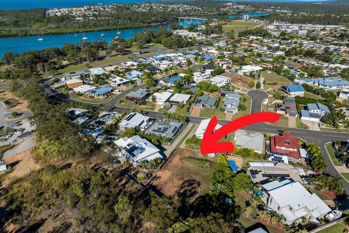 18 Lighthouse Drive, Boyne Island, QLD, Boyne Island - Thumbnail 2