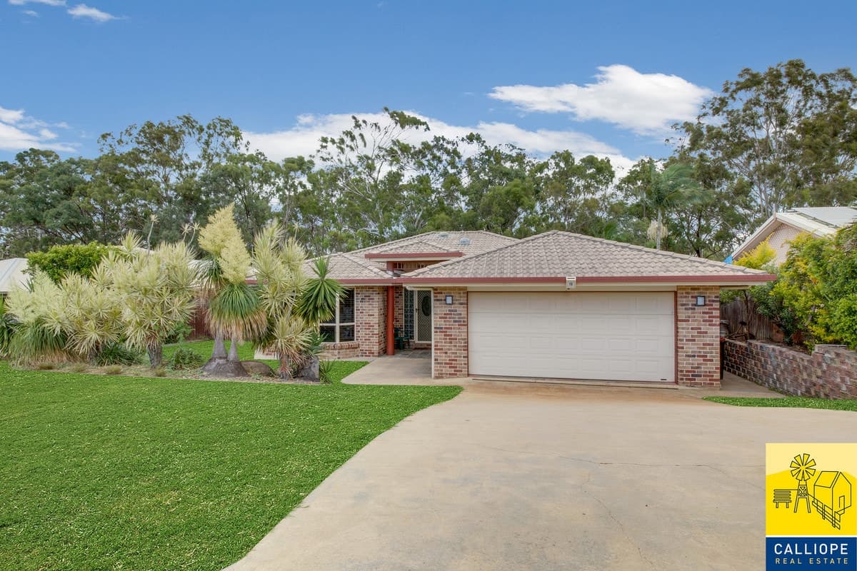 19 Barrine Close, Clinton, QLD, Clinton - Image 1