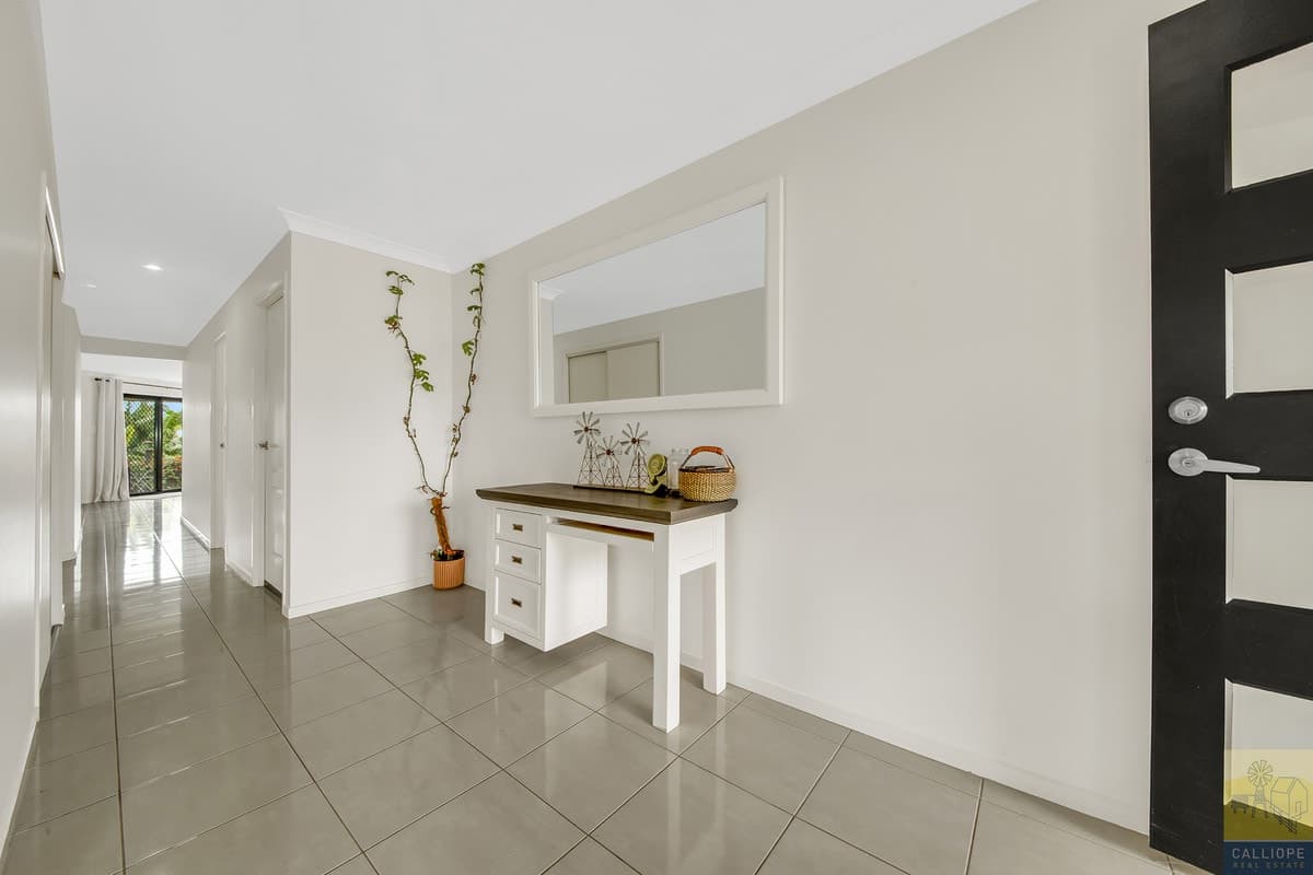 30 Woodward Avenue, Calliope, QLD, Calliope - Thumbnail 2